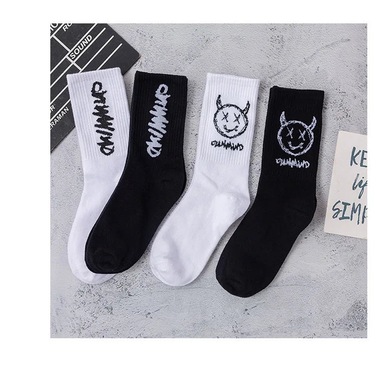 Men Women Socks Cotton Simplicity Anime Devil Grimace Harajuku Black White Graffiti Fashion Long Funny Hip Hop Sox Unisex medias